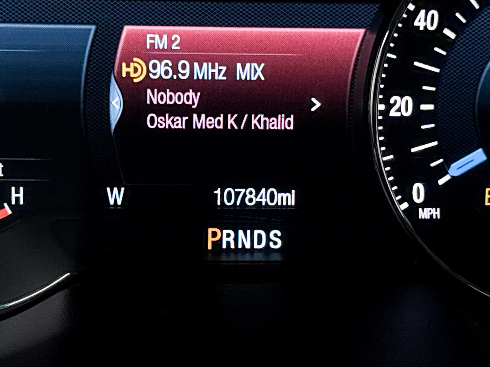 Used 2016 Ford Explorer Platinum AWD/4WD image 31