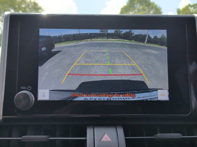 Used 2023 Toyota RAV4 LE AWD/4WD image 24