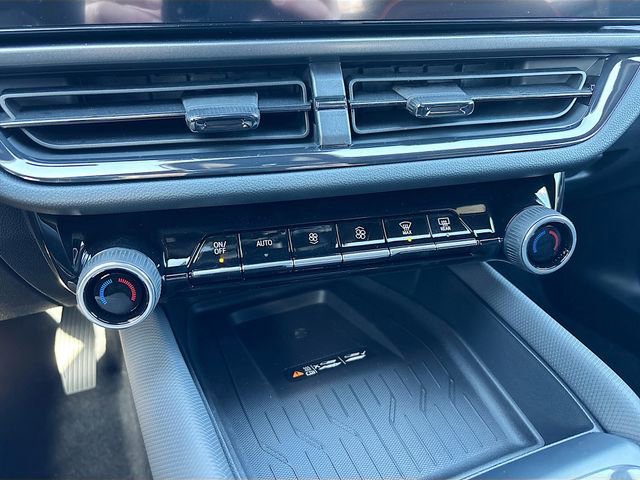 New 2026 Chevrolet Equinox EV RS image 15