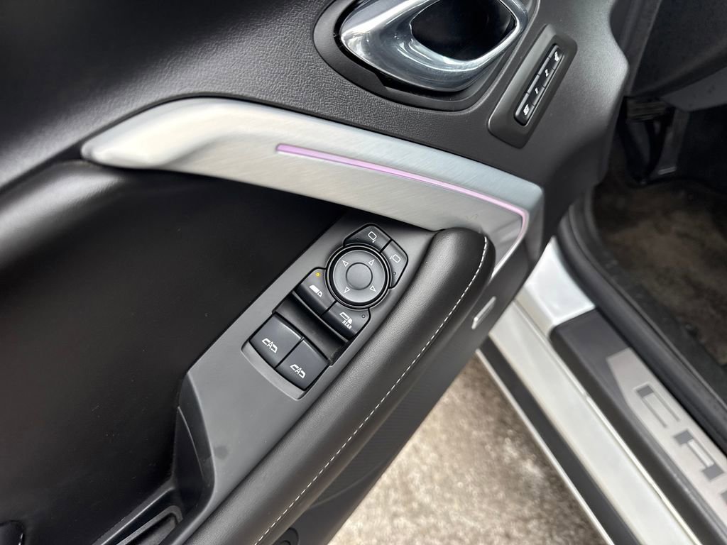 Used 2017 Chevrolet Camaro SS image 12