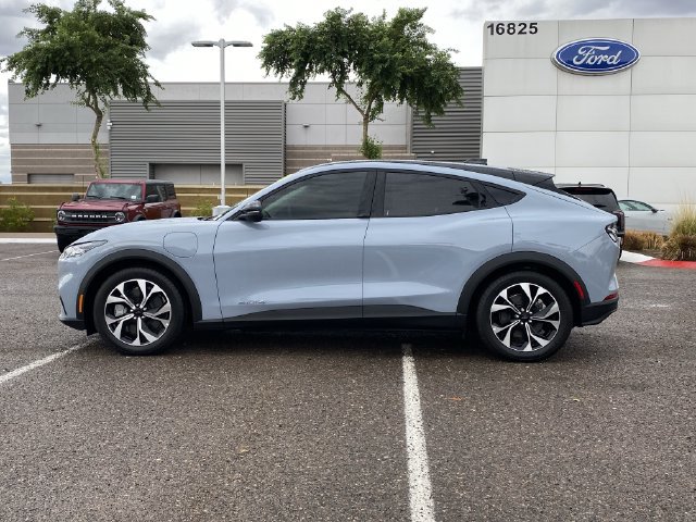 Used 2025 Ford Mustang Mach-E Select AWD/4WD image 3
