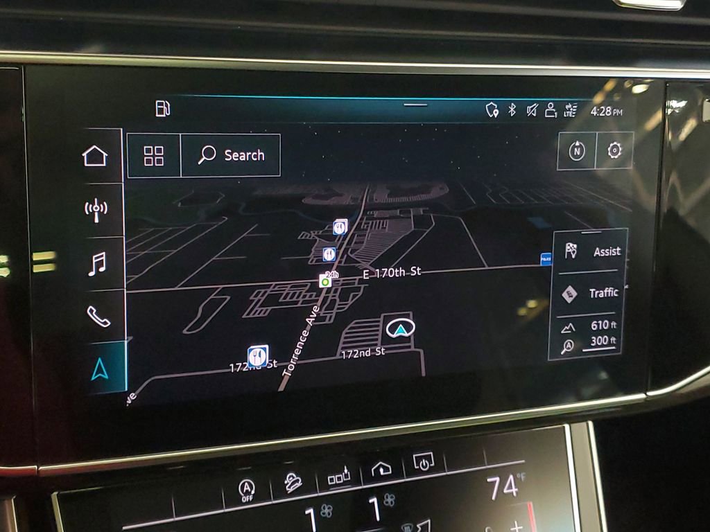 Used 2020 Audi Q8 Premium Plus w/ Premium Plus Package image 19