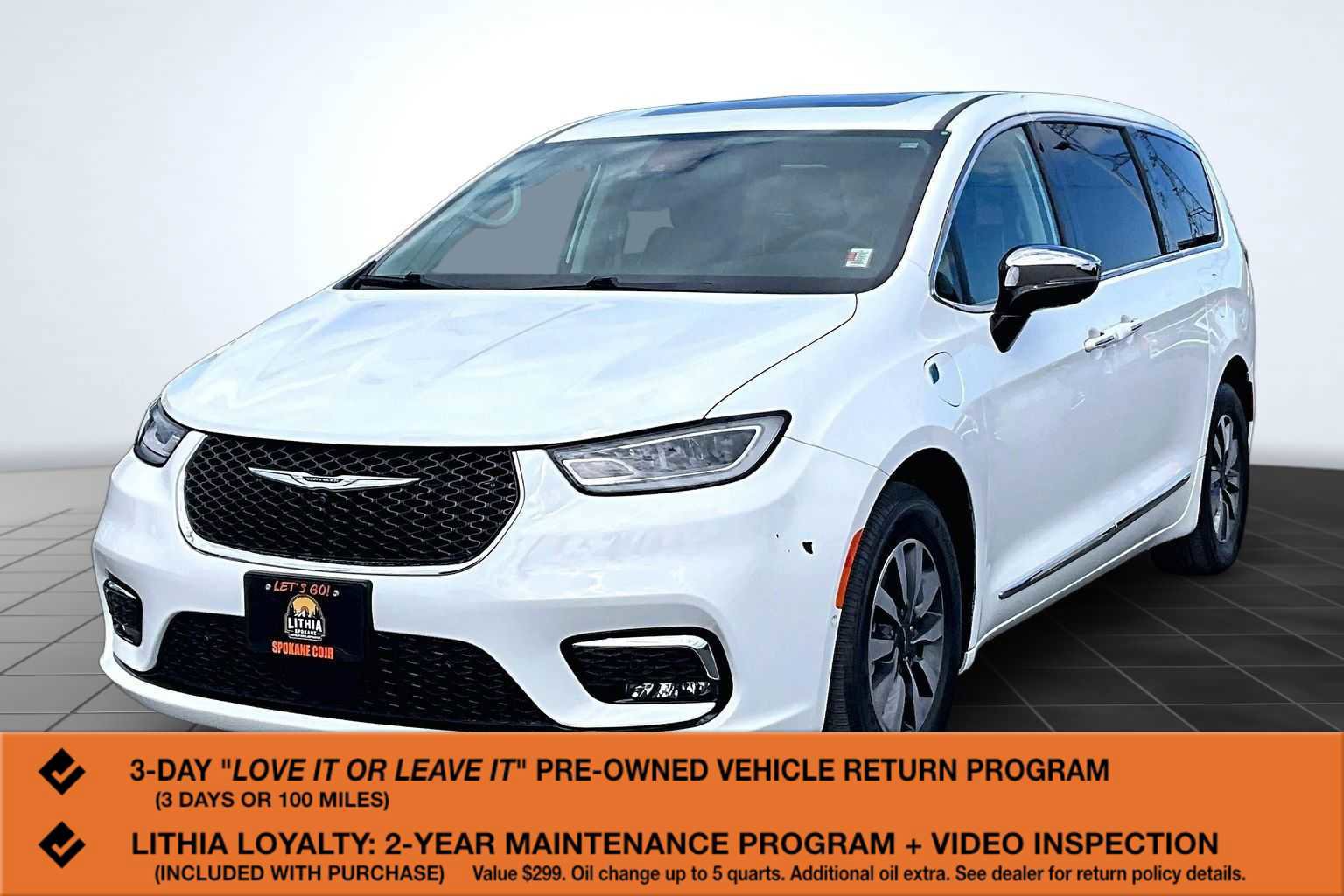 Used 2023 Chrysler Pacifica Limited FWD image 1