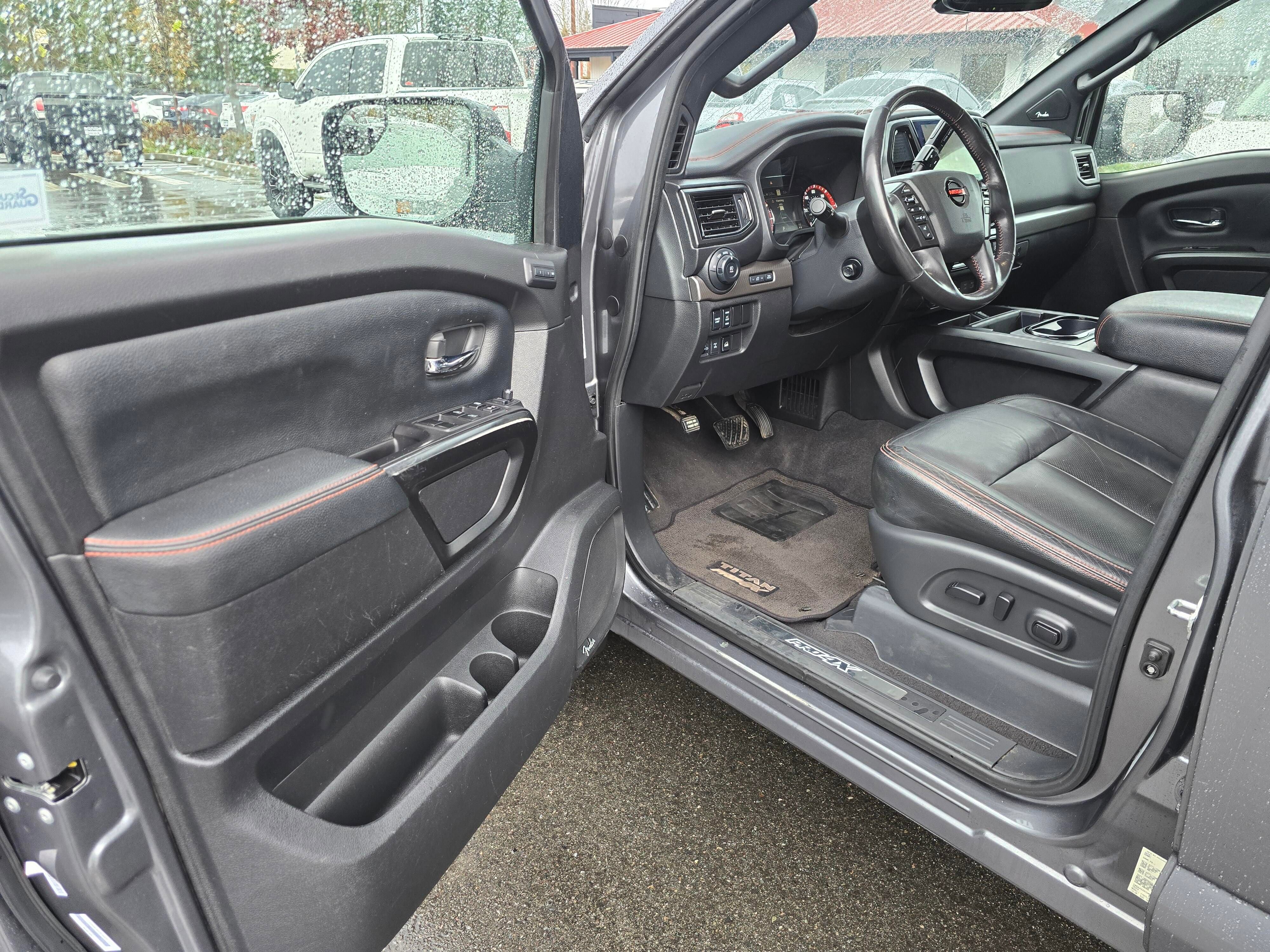 Used 2021 Nissan Titan PRO-4X w/ Pro-4x Convenience Package image 24