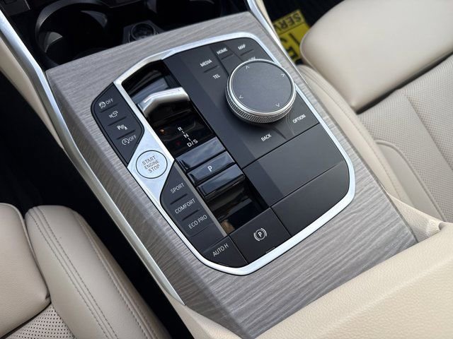 Certified 2025 BMW 330i xDrive Sedan w/ Premium Package image 17