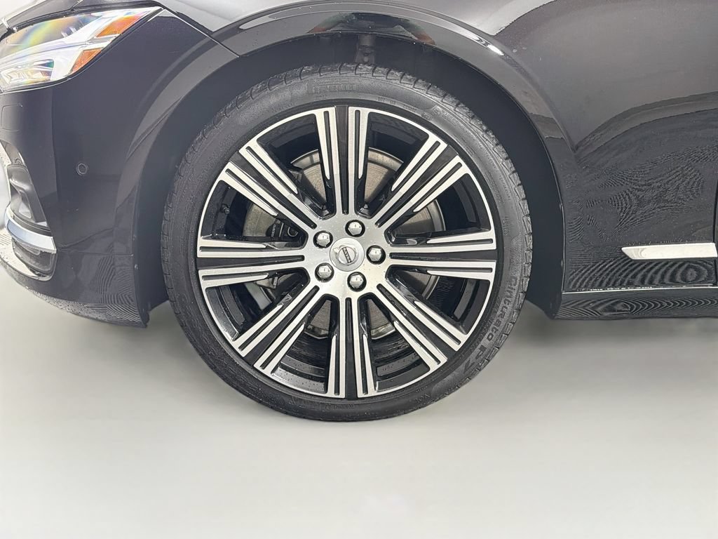 Used 2022 Volvo S90 B6 Inscription w/ Advanced Package AWD/4WD image 34