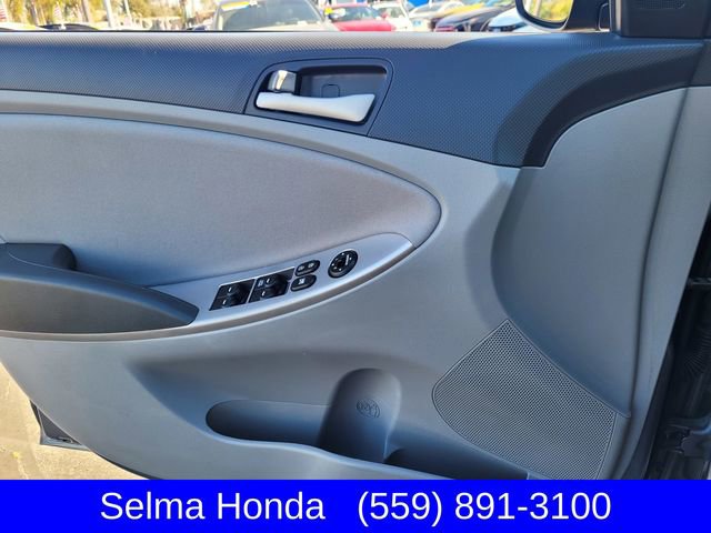 Used 2015 Hyundai Accent GLS image 12