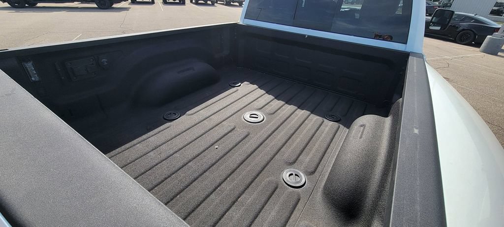 Used 2024 RAM 3500 Limited AWD/4WD image 5