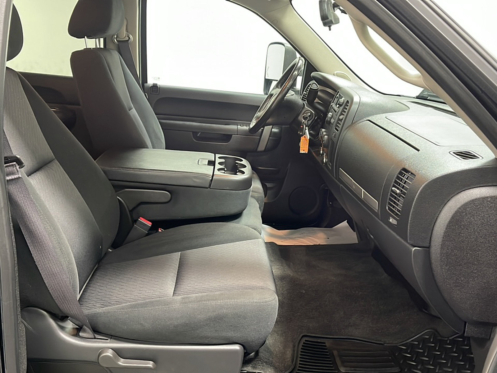 Used 2014 Chevrolet Silverado 2500 LT AWD/4WD image 18