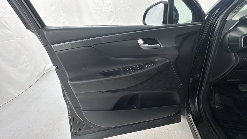Used 2023 Hyundai Santa Fe SEL image 19