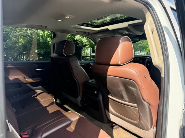 Used 2015 Chevrolet Silverado 2500 High Country w/ Duramax Plus Package AWD/4WD image 27