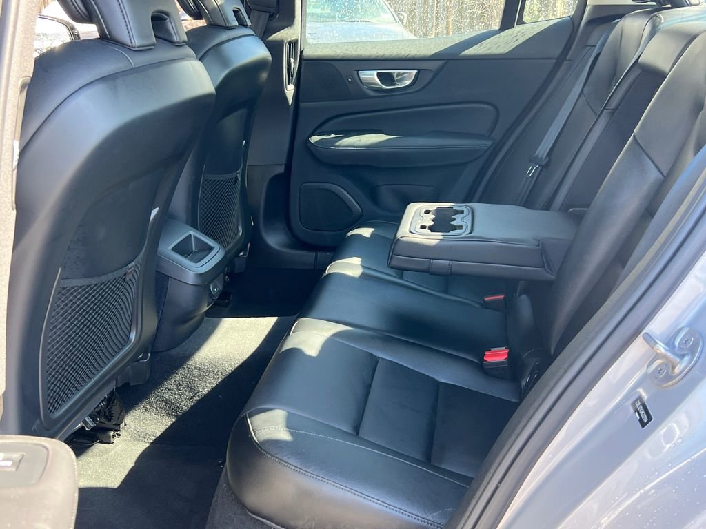 Used 2024 Volvo S60 B5 Core image 16