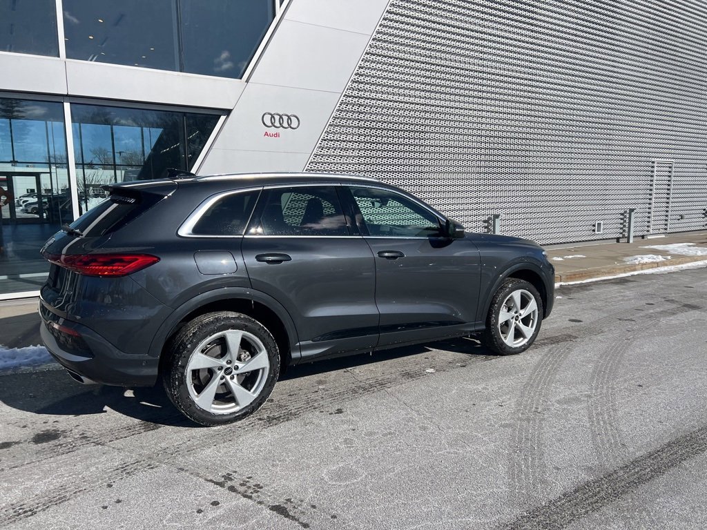 Used 2025 Audi Q5 Premium Plus w/ Premium Plus image 22