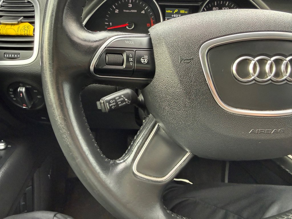 Used 2015 Audi Q7 TDI Premium Plus w/ Premium Plus Package AWD/4WD image 29