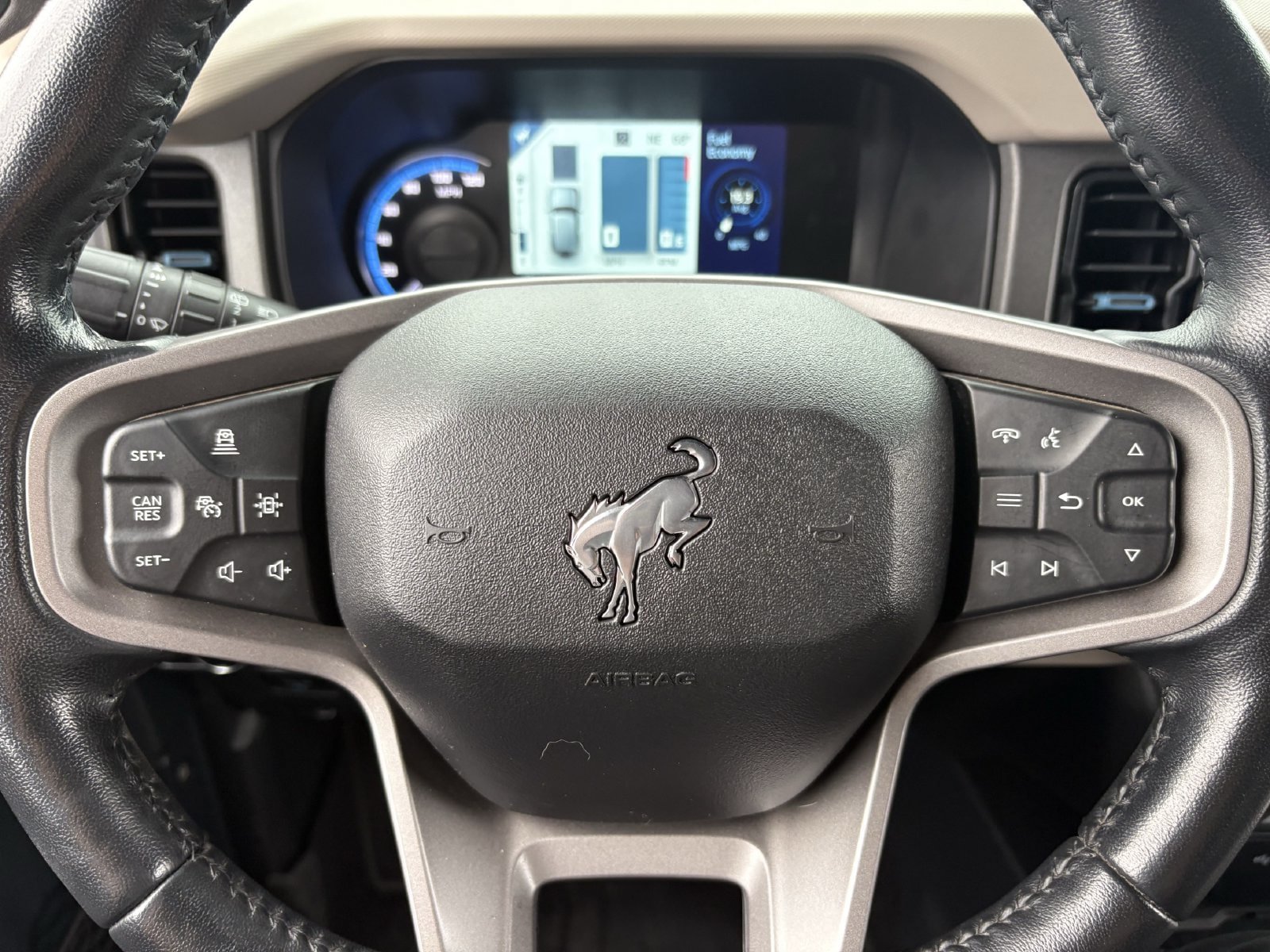Certified 2024 Ford Bronco Wildtrak AWD/4WD image 37
