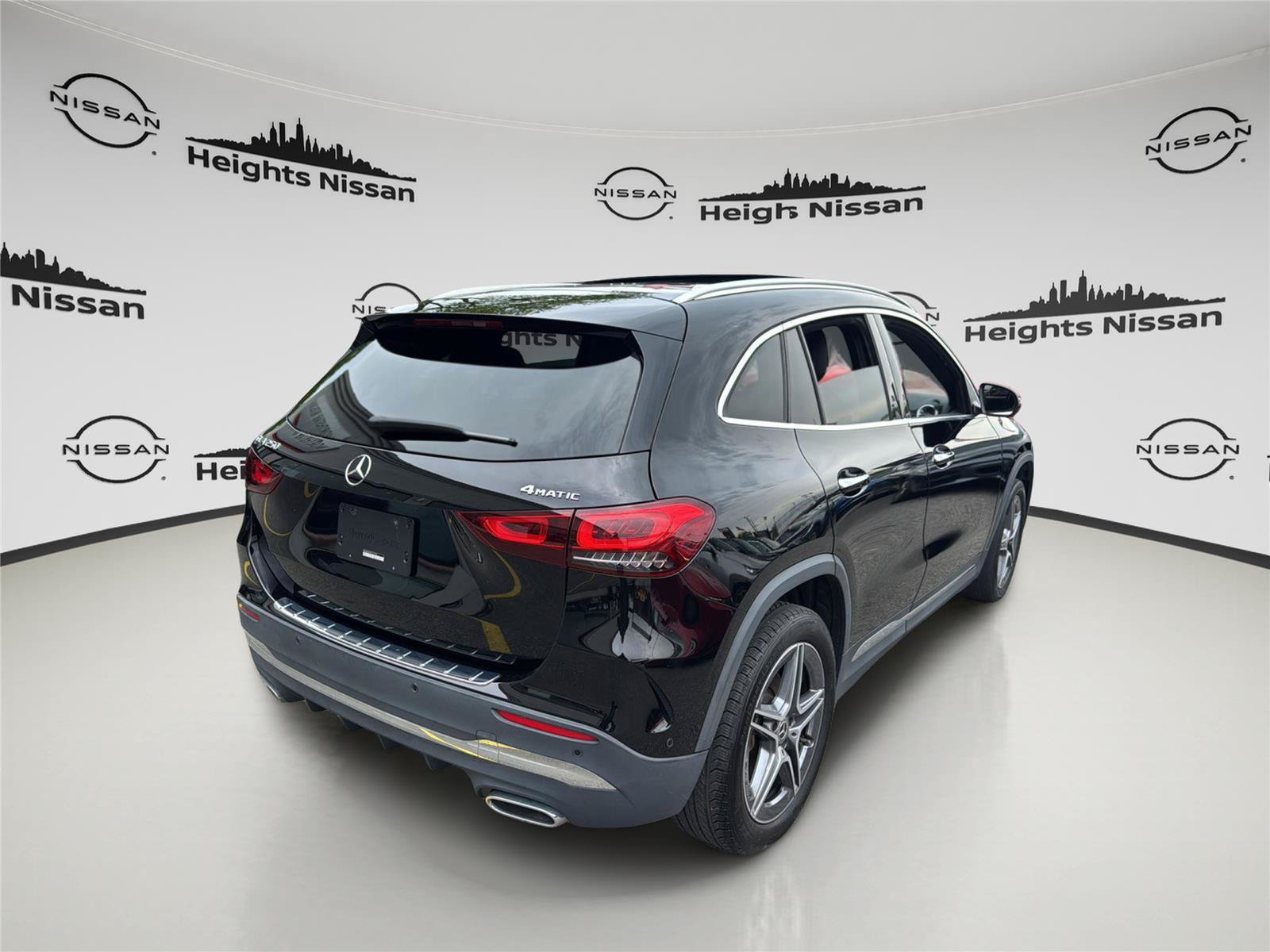 Used 2023 Mercedes-Benz GLA 250 4MATIC image 5