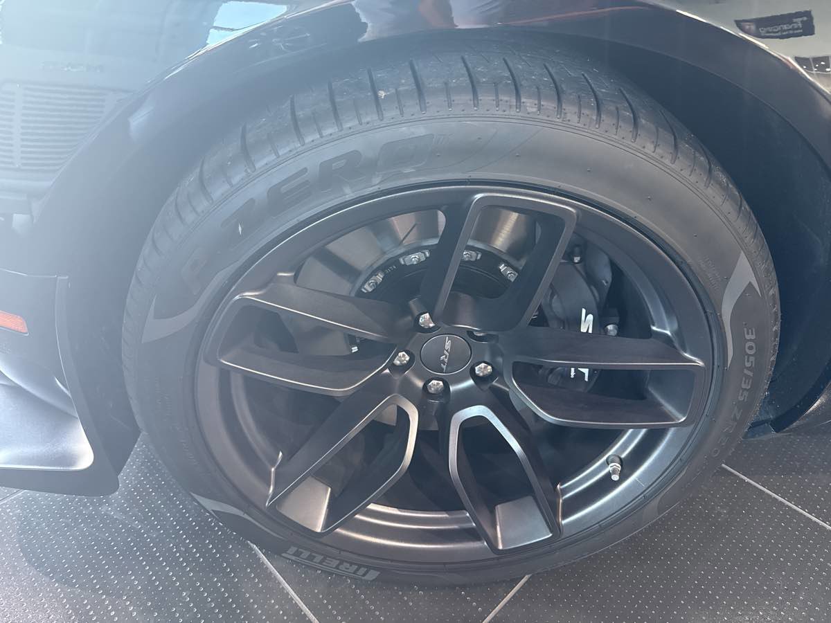 Used 2023 Dodge Challenger SRT Hellcat image 8