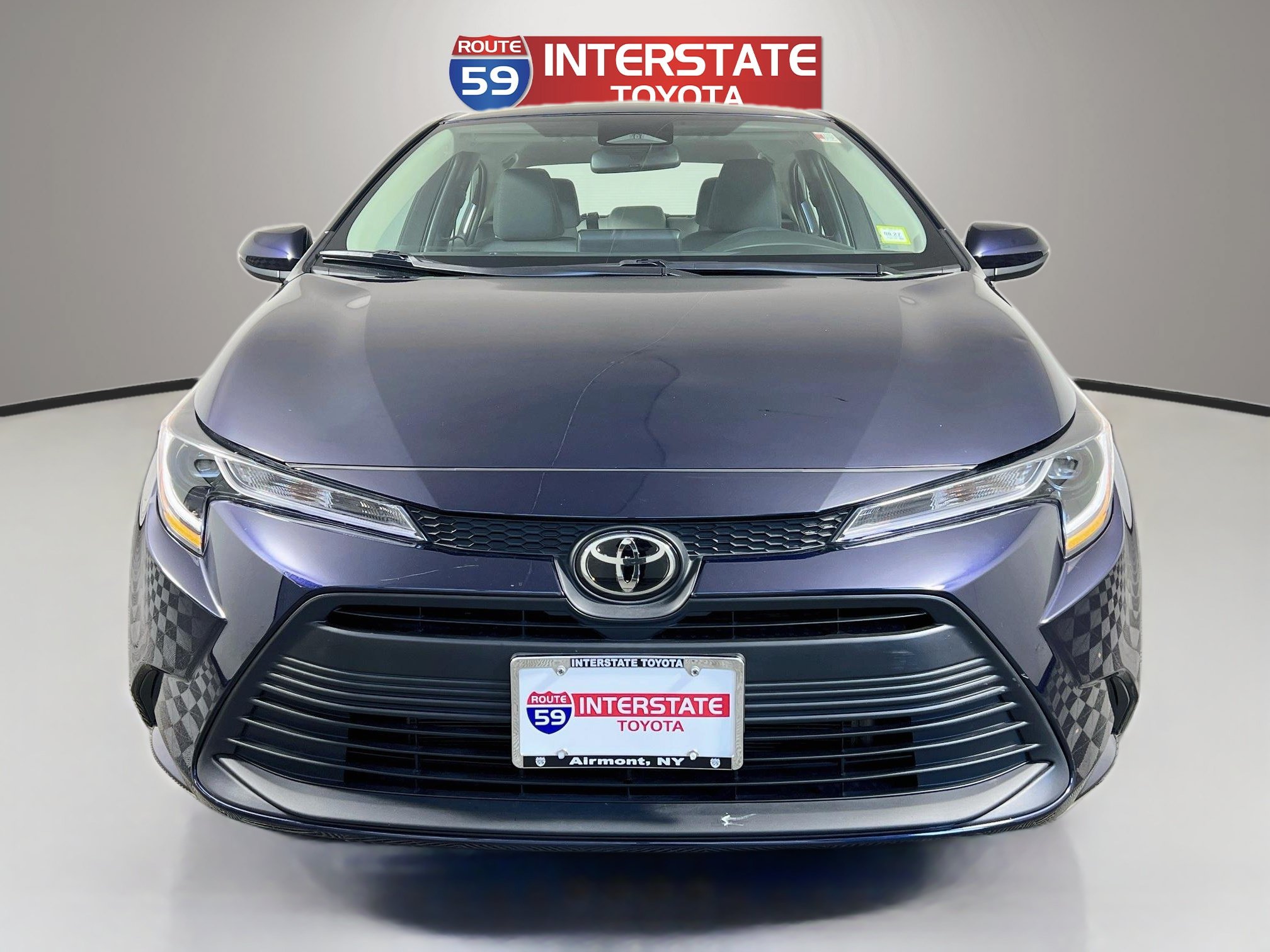 Certified 2025 Toyota Corolla LE FWD image 2