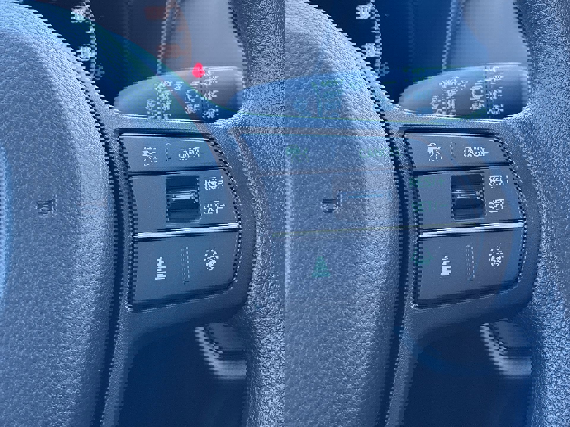 Certified 2026 Honda HR-V LX image 25