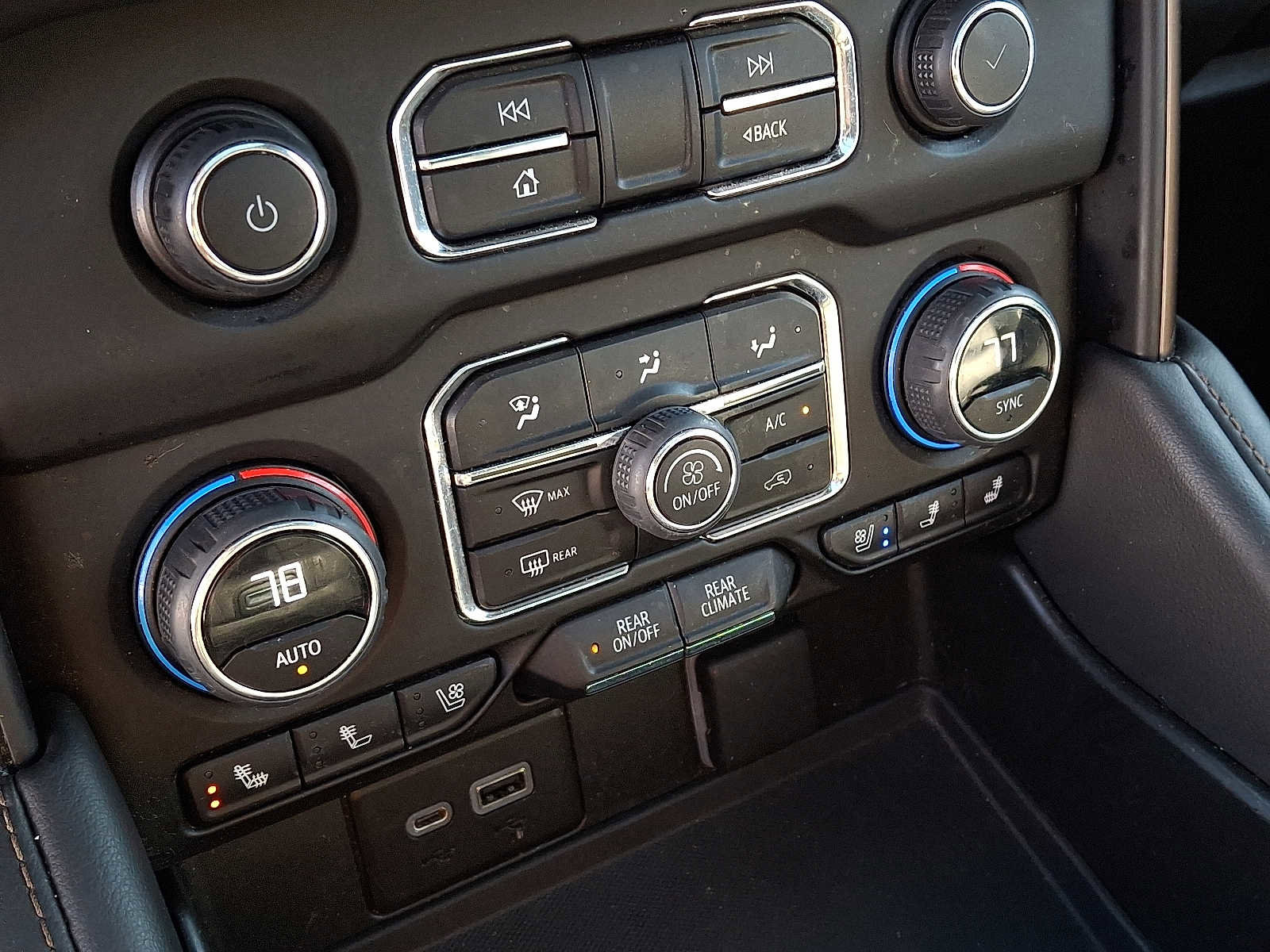 Used 2023 Chevrolet Tahoe High Country w/ Premium Package 2 image 17