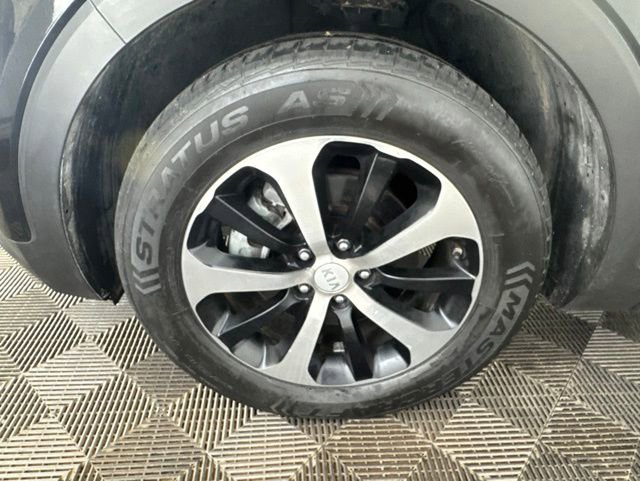 Used 2017 Kia Sorento EX FWD image 28