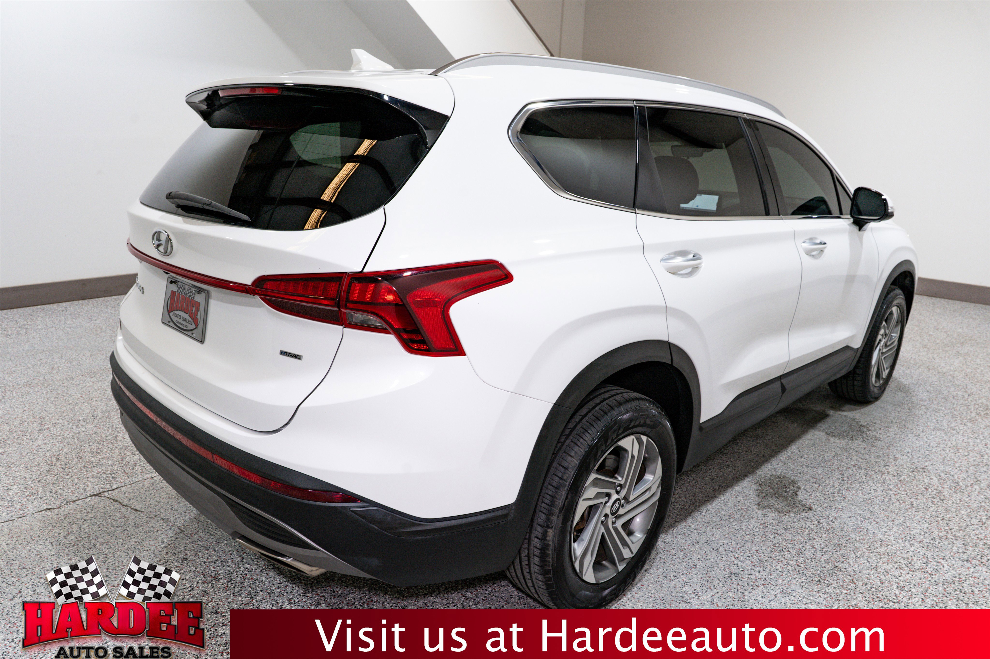 Used 2023 Hyundai Santa Fe SEL image 5