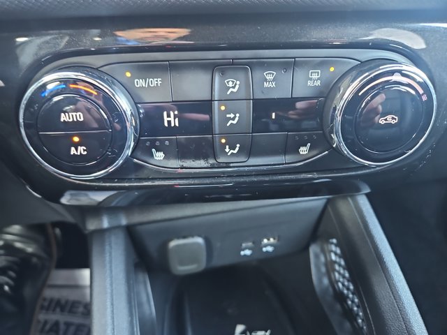 Used 2025 Chevrolet TrailBlazer RS w/ Convenience Package image 12