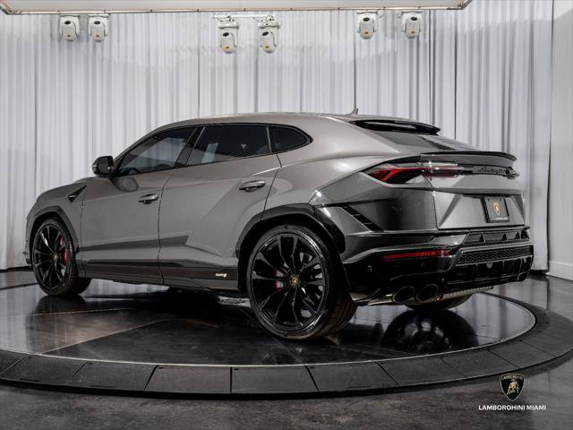 Used 2023 Lamborghini Urus S AWD/4WD image 9