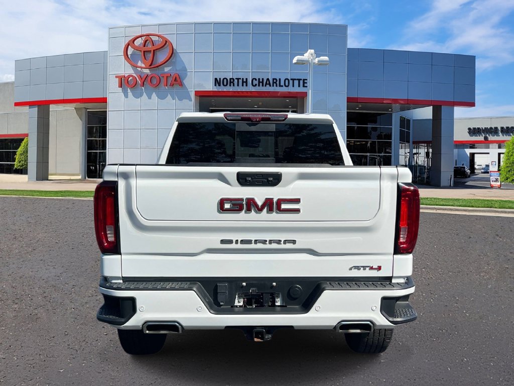 Used 2023 GMC Sierra 1500 AT4 w/ AT4 Premium Package AWD/4WD image 7