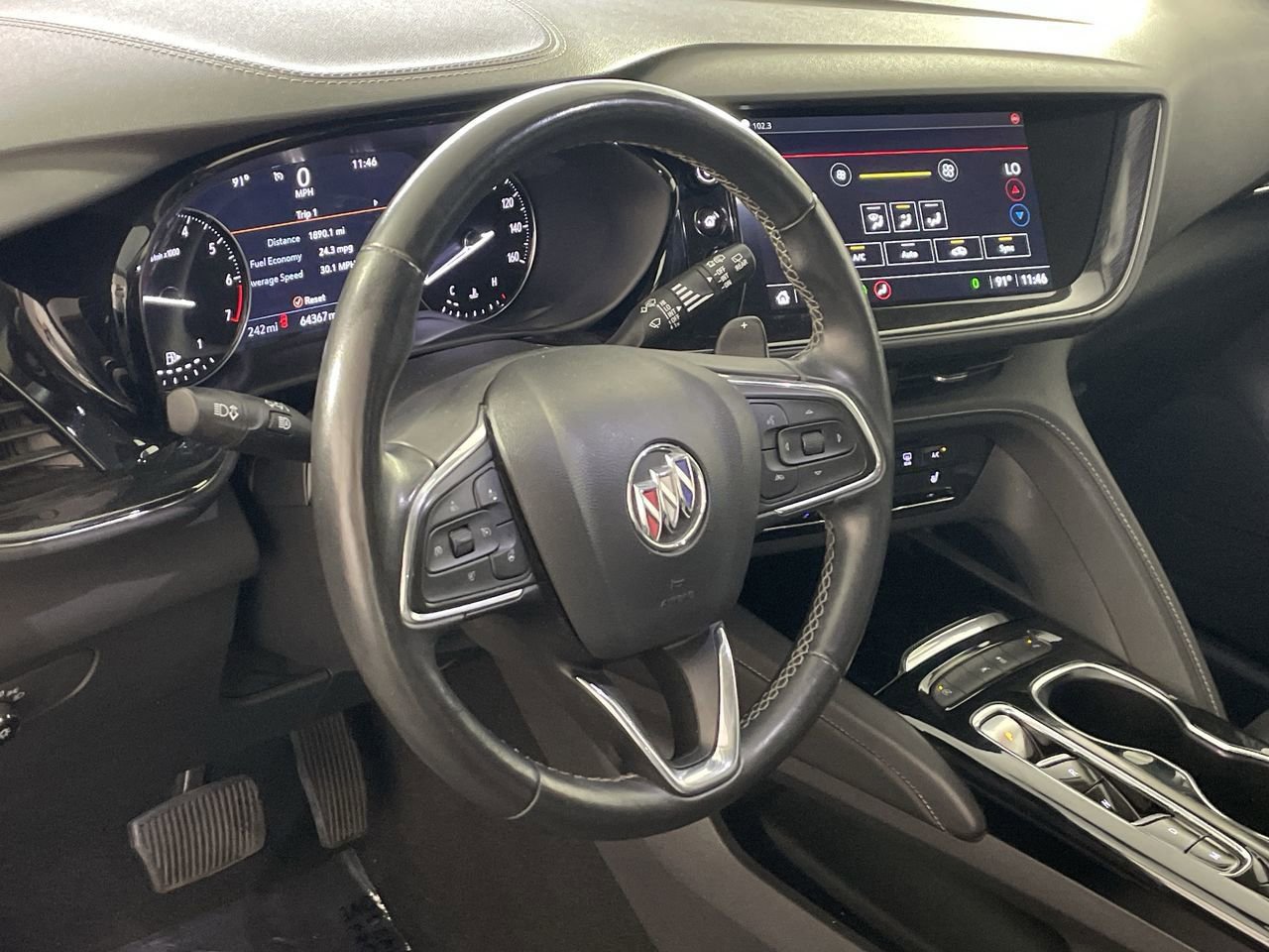 Used 2023 Buick Envision Essence image 10