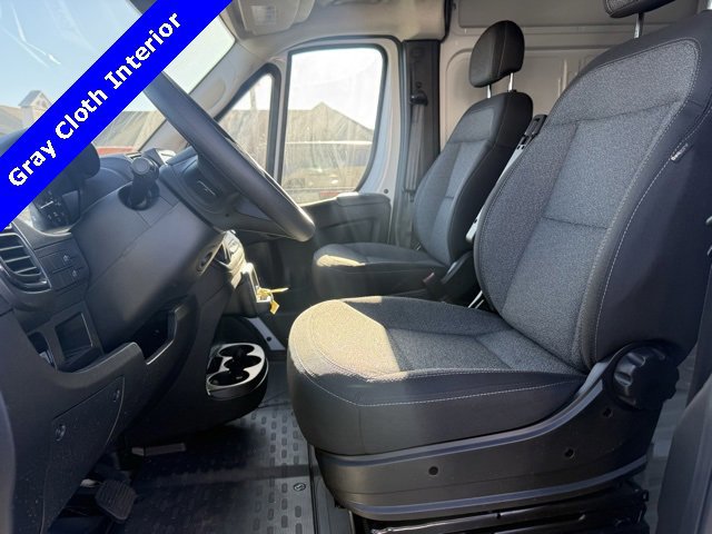 Used 2025 RAM ProMaster 2500 w/ Storage Group image 2
