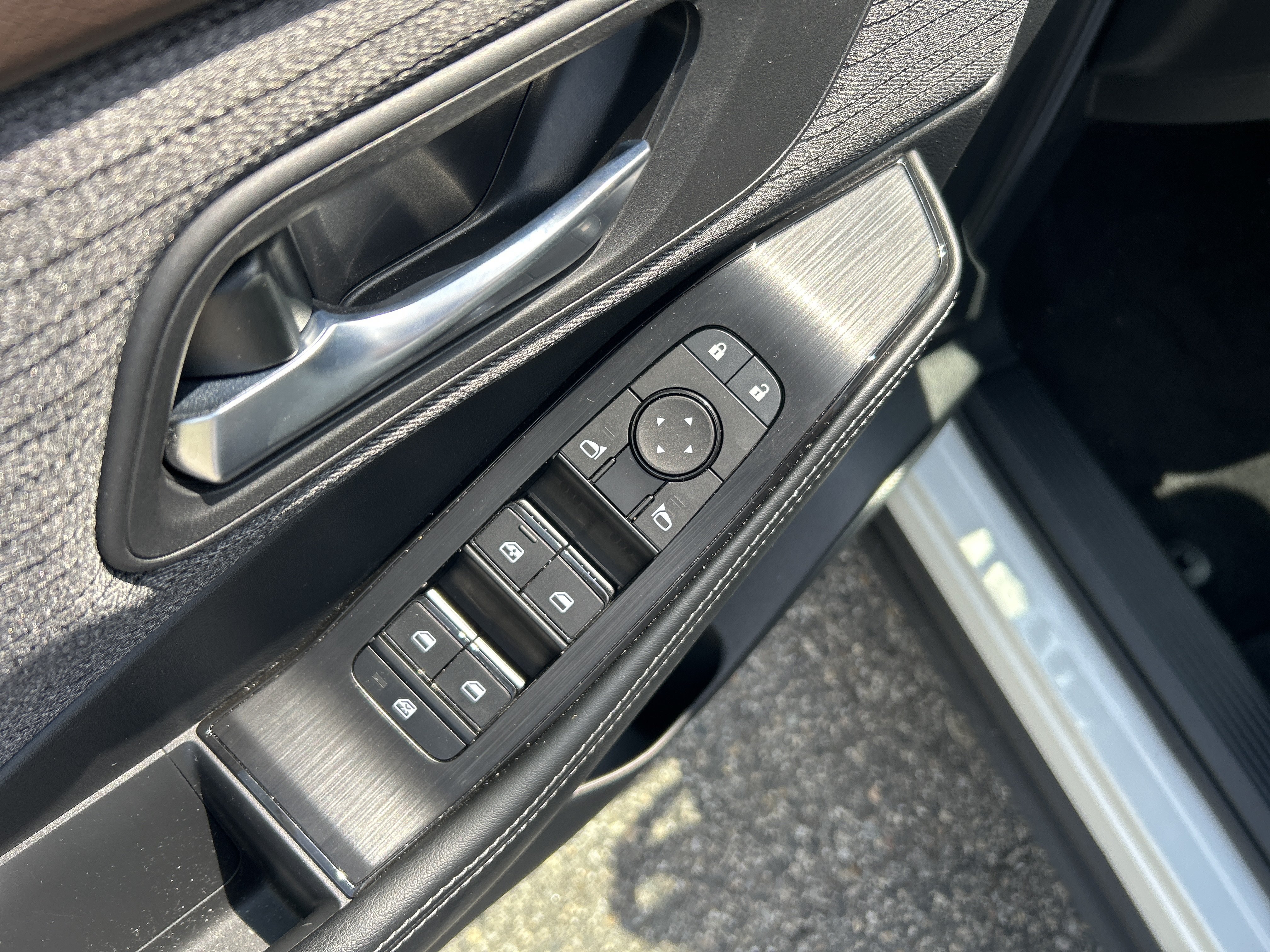 Certified 2023 Nissan Rogue SV AWD/4WD image 20