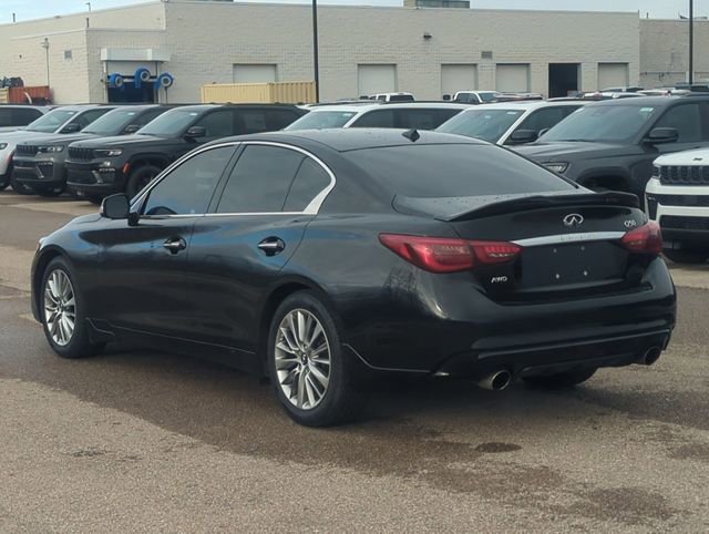 Used 2019 INFINITI Q50 Luxe w/ Essential Package (3.0T Luxe) image 5