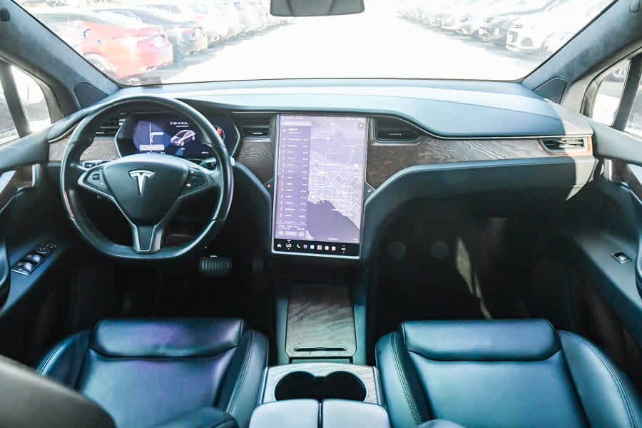 Used 2020 Tesla Model X Long Range AWD/4WD image 14