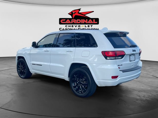 Used 2020 Jeep Grand Cherokee Altitude AWD/4WD image 5