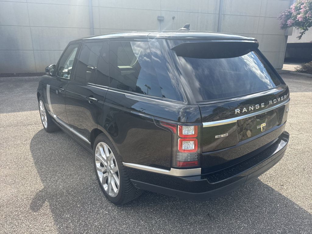 Used 2016 Land Rover Range Rover HSE AWD/4WD image 4