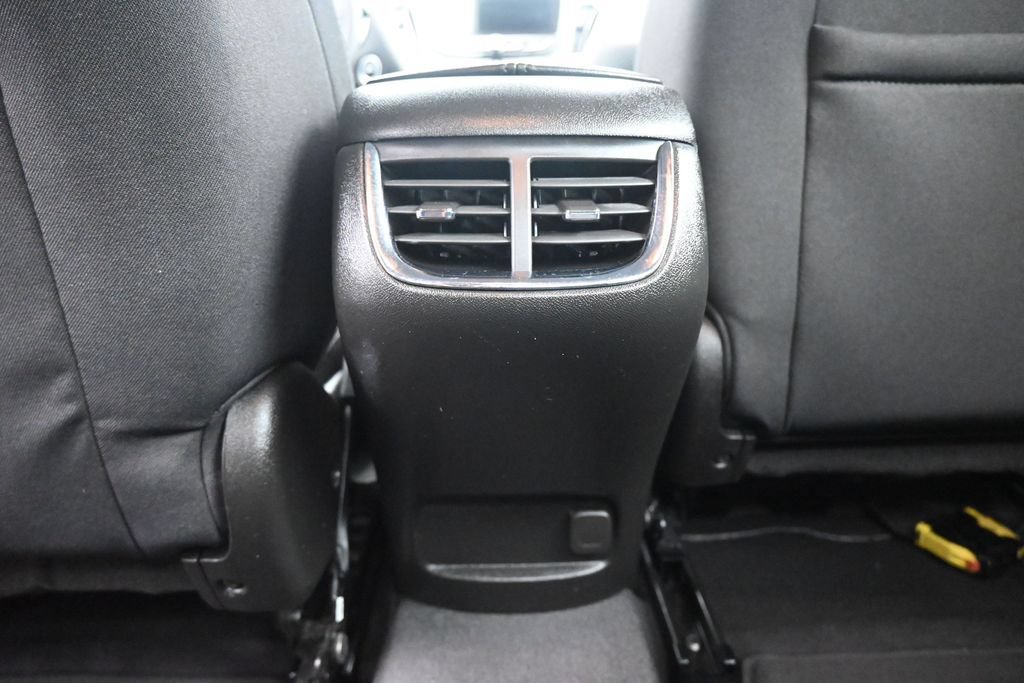 Used 2023 Chevrolet Malibu LT FWD image 31