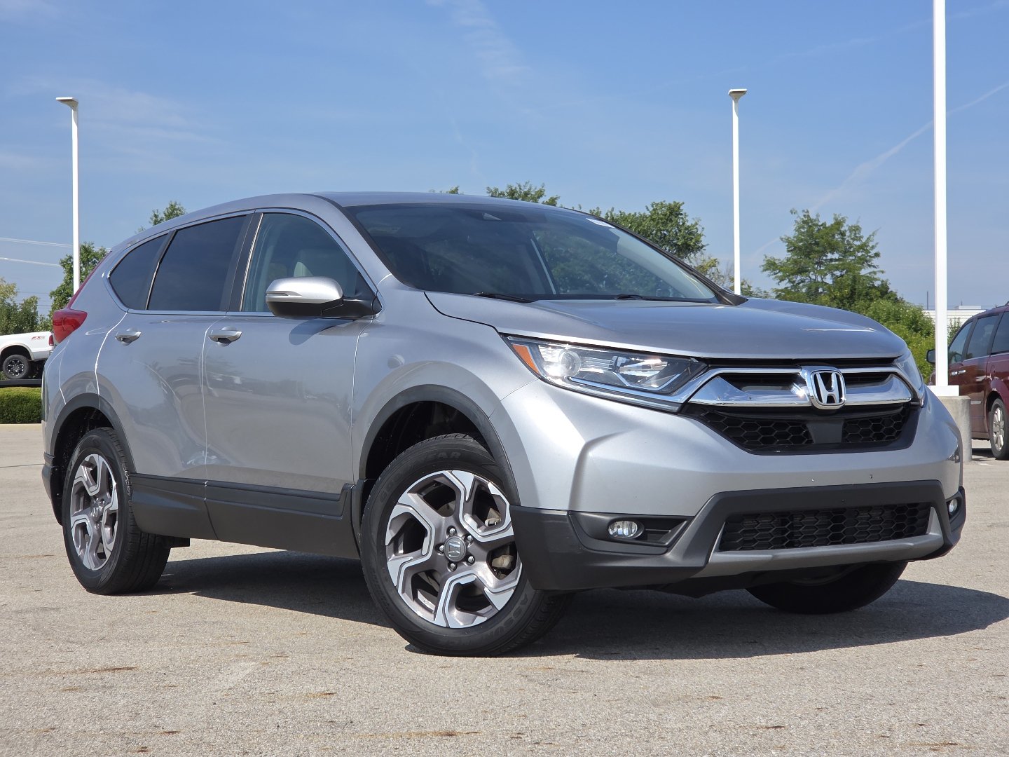 Used 2018 Honda CR-V EX image 2