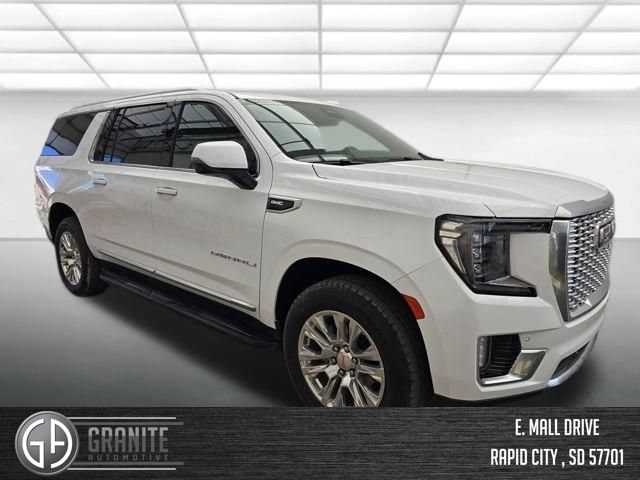 Used 2024 GMC Yukon XL Denali AWD/4WD image 8