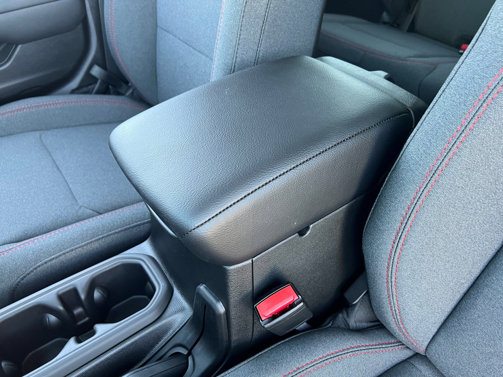 New 2025 Jeep Wrangler Unlimited Rubicon w/ Convenience Group image 15