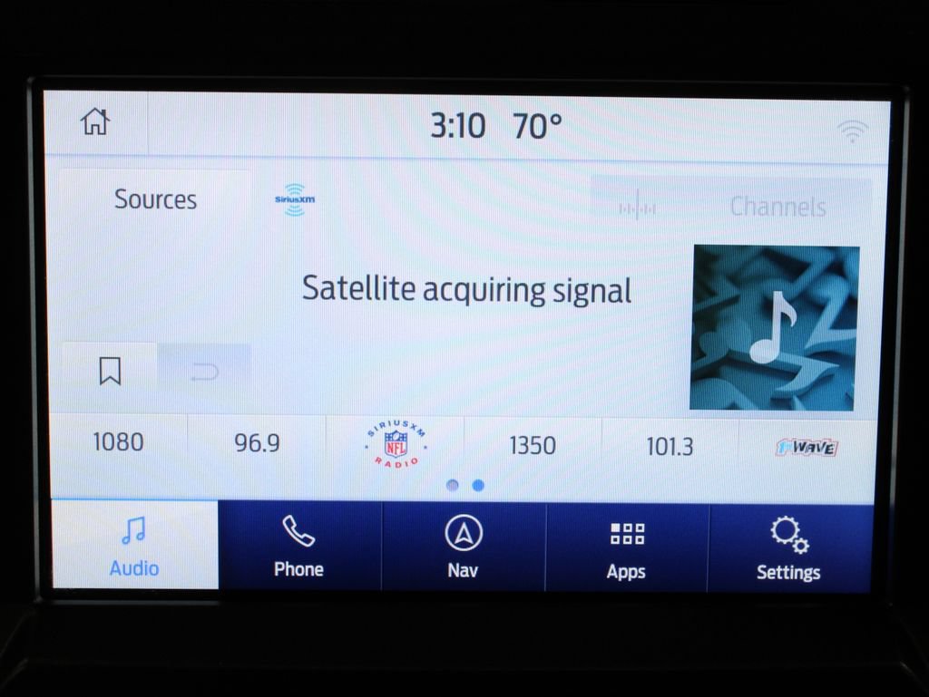 Used 2019 Ford F150 XLT w/ Equipment Group 302A Luxury AWD/4WD image 23