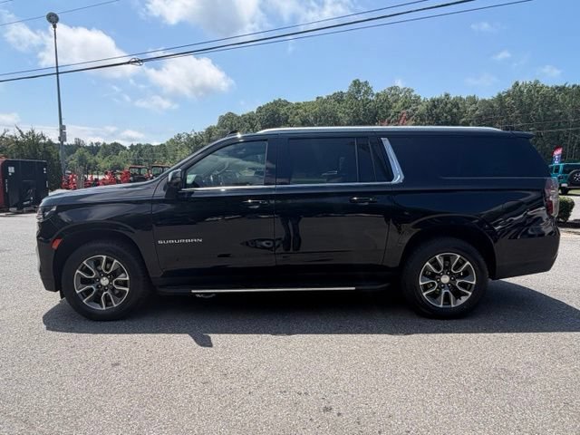 Used 2021 Chevrolet Suburban LT w/ LT Signature Package AWD/4WD image 35