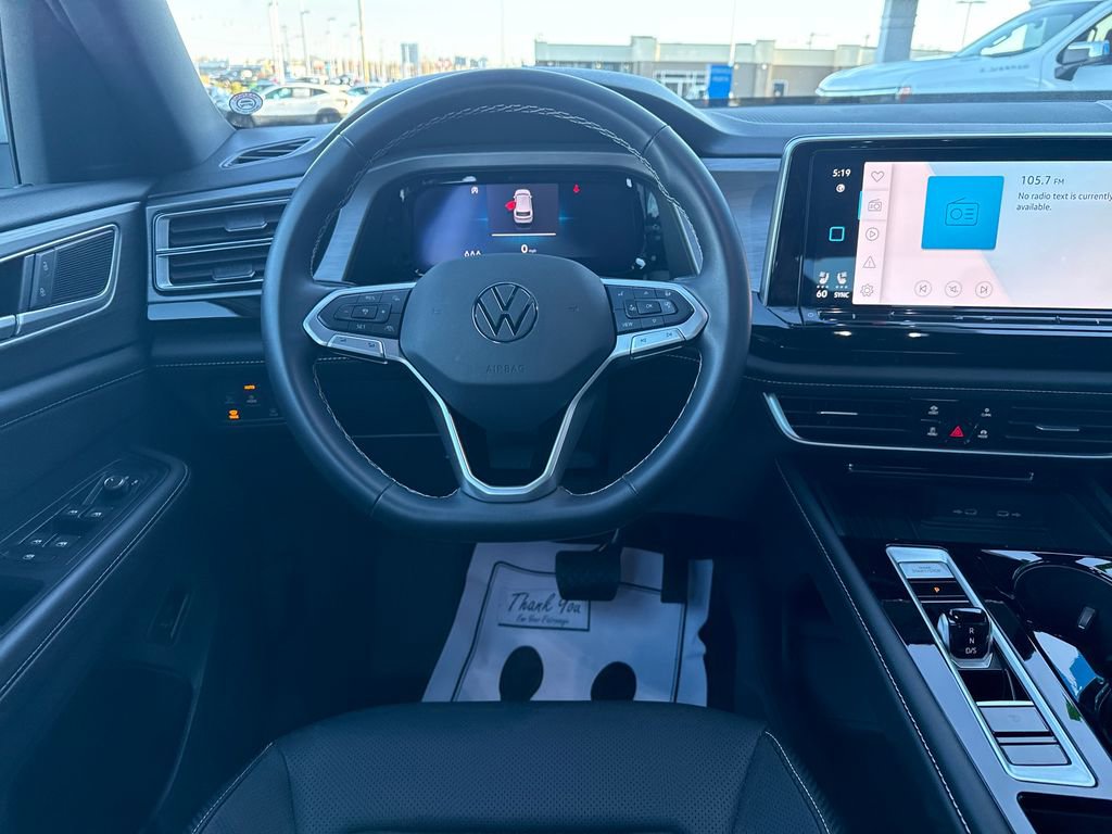 Used 2025 Volkswagen Atlas Cross Sport SE image 15
