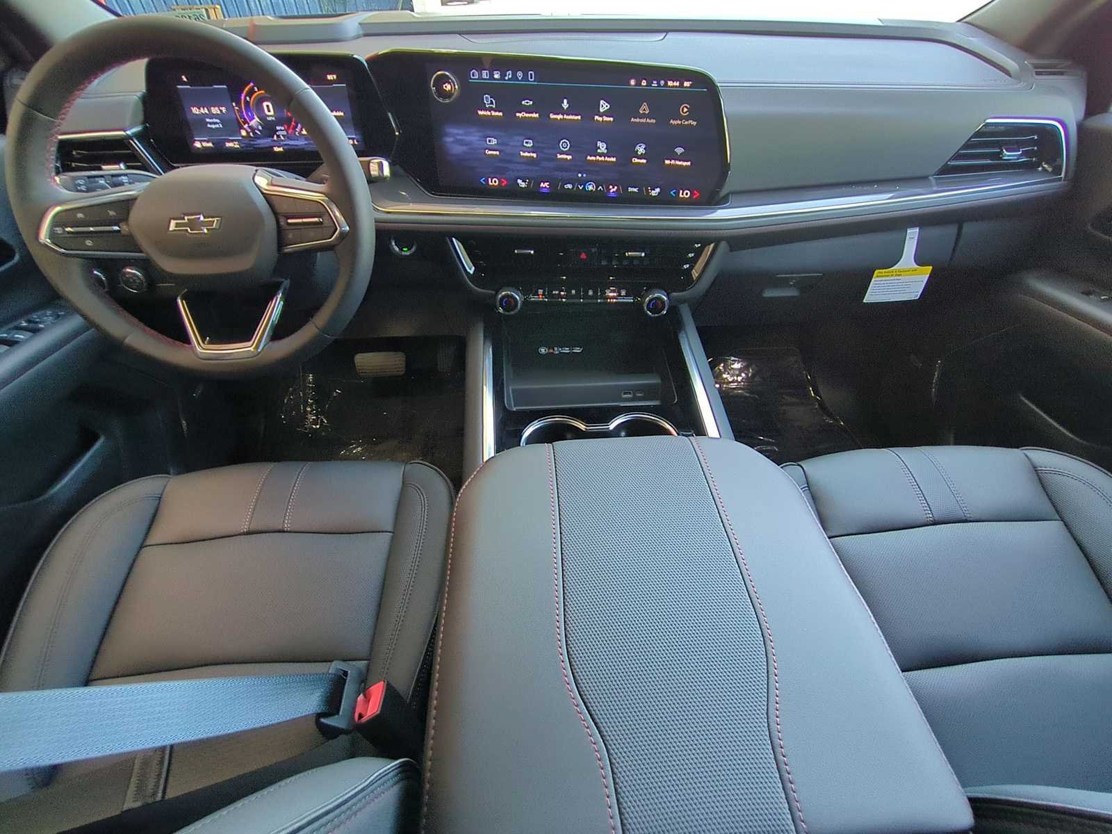 New 2026 Chevrolet Suburban RST w/ Comfort Package AWD/4WD image 13