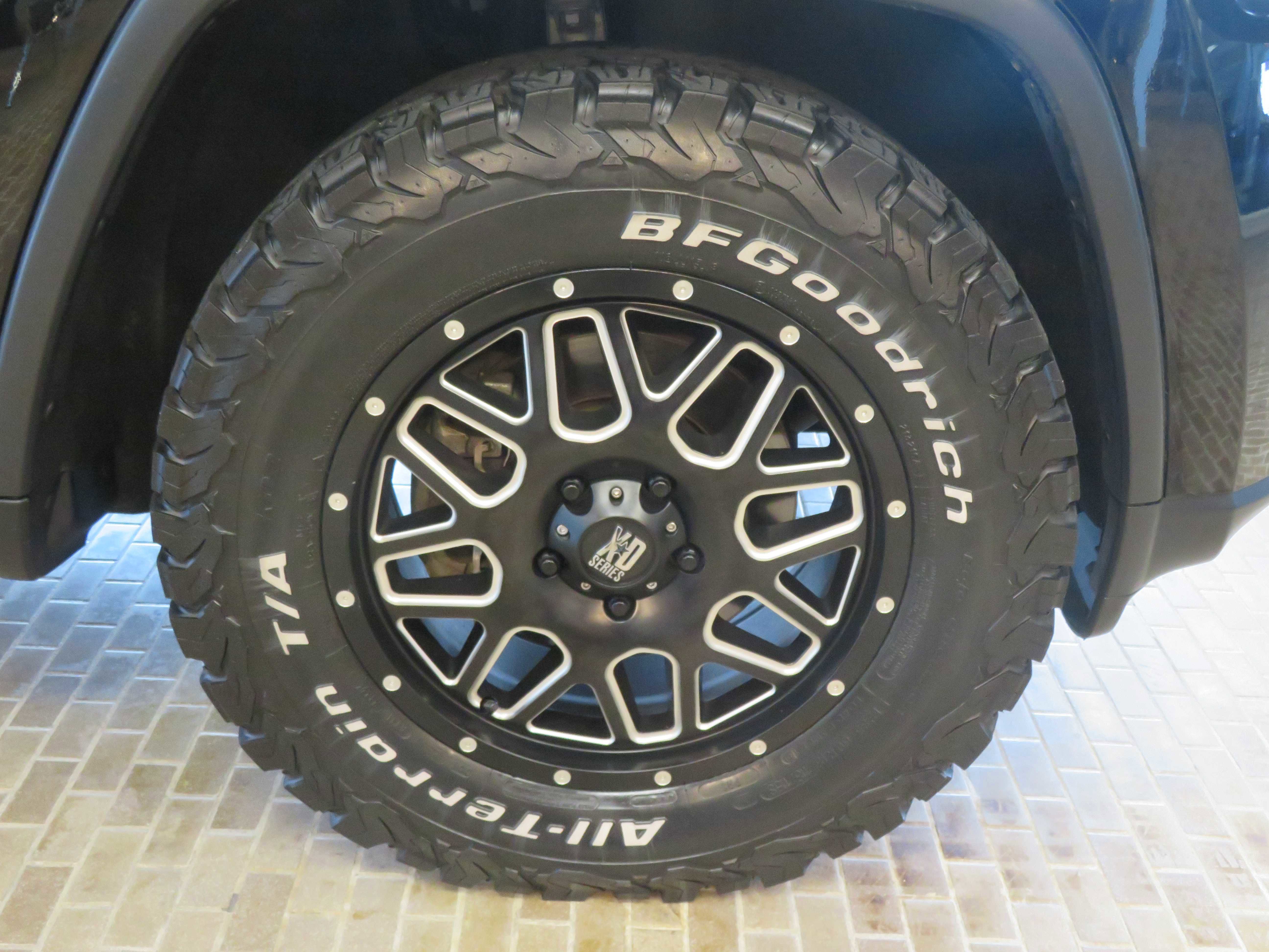 Used 2020 Jeep Grand Cherokee Limited w/ Trailer Tow Group IV image 10