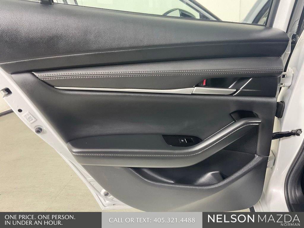 Certified 2025 MAZDA MAZDA3 s FWD image 18