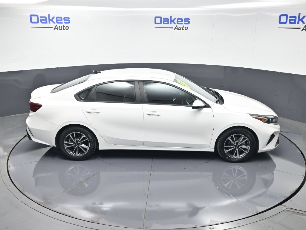 Certified 2023 Kia Forte LXS w/ LXS Technology Package FWD image 49