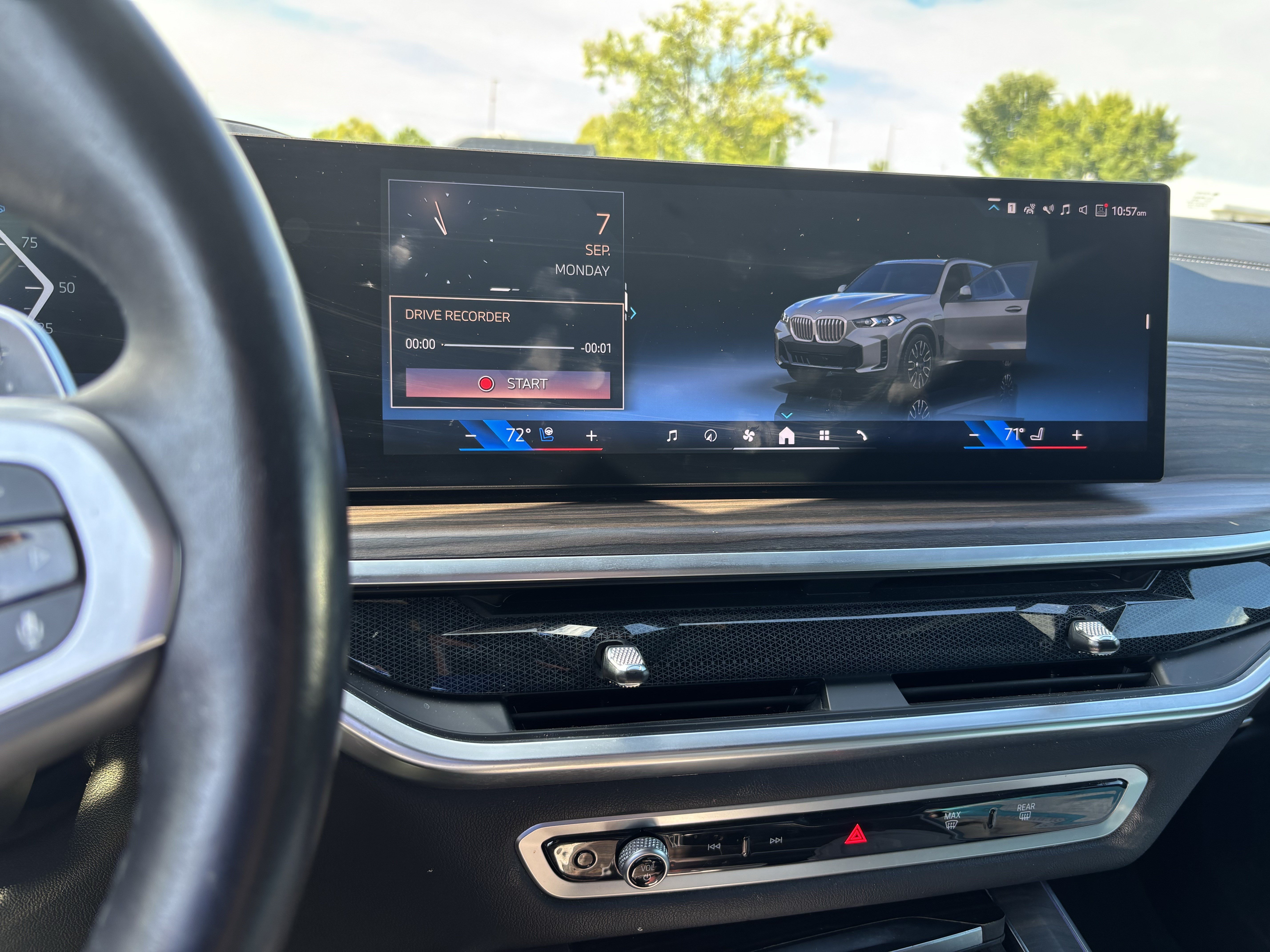 Certified 2024 BMW X5 xDrive50e w/ M Sport Package AWD/4WD image 28