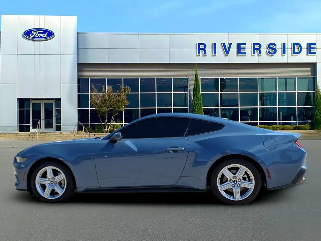 Used 2026 Ford Mustang Premium RWD image 4