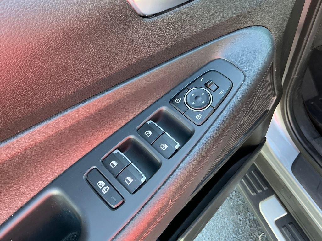 Used 2023 Hyundai Santa Fe XRT image 16